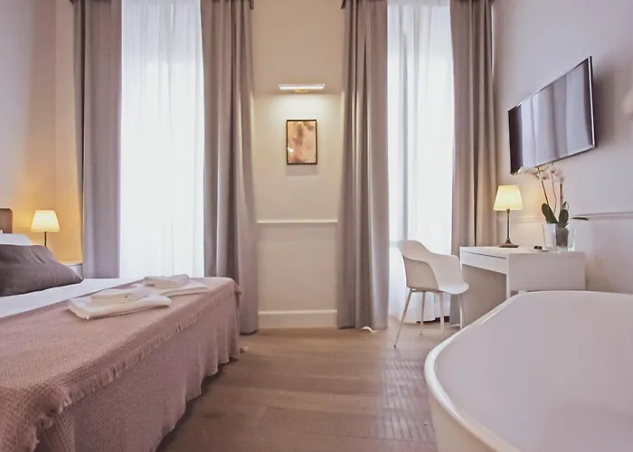 Gemini Suites Navona Roma