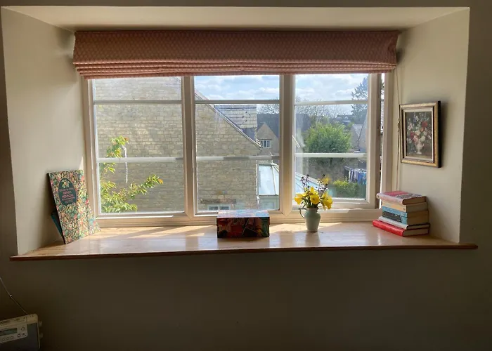Brook Farm Cottage