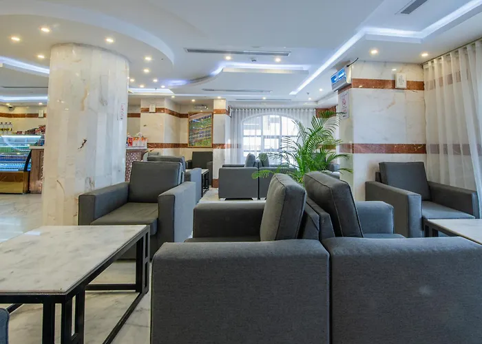 Al Ayniah Hotel