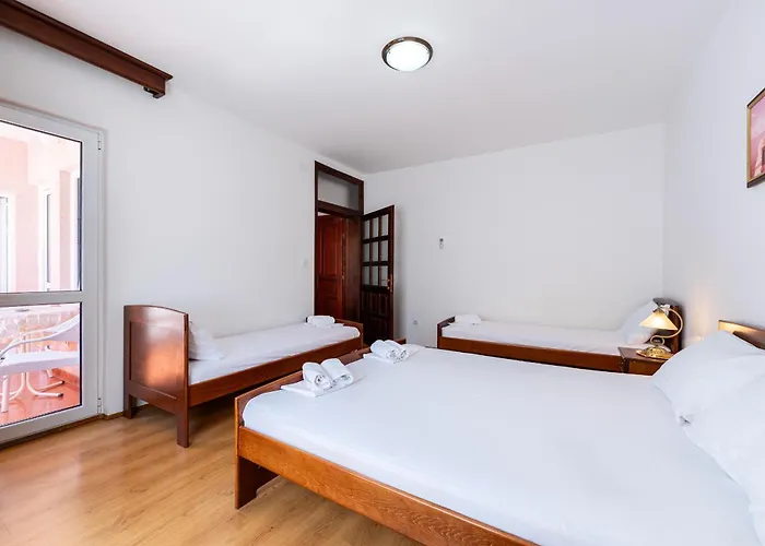 Villa Md Budva