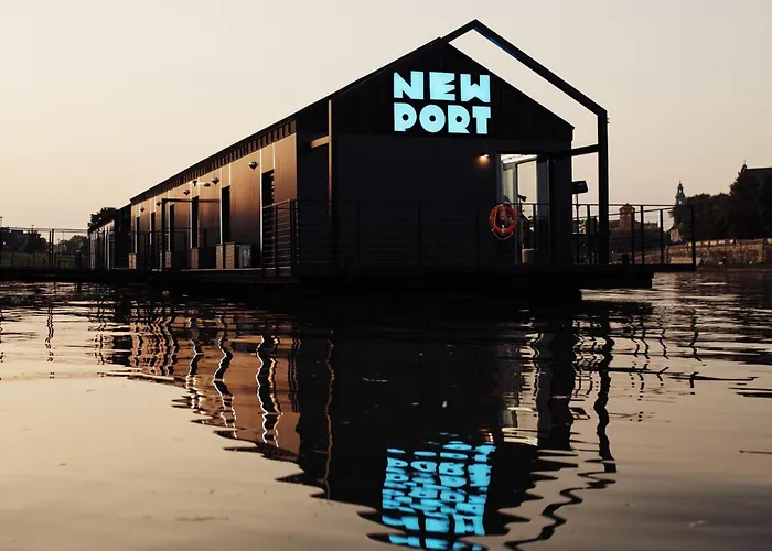 New Port Aparthotel