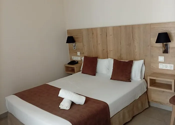 Hotel Av La Florida