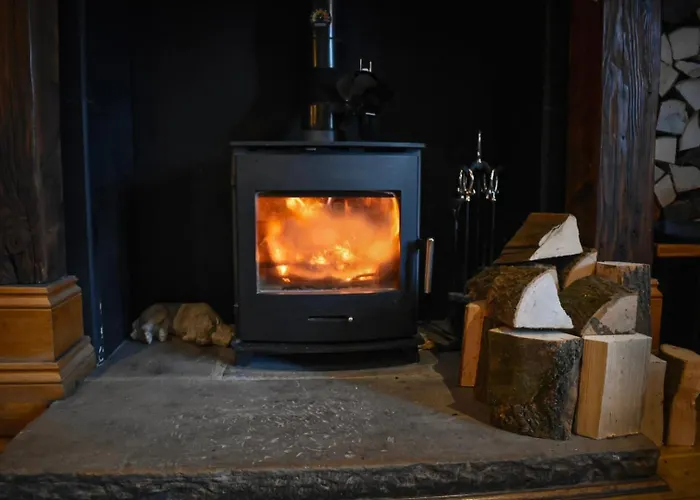 The George Country Inn, Wath