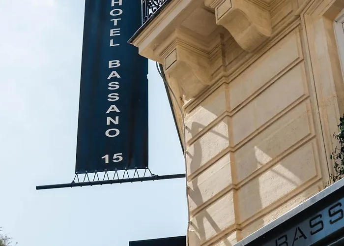 Hôtel Bassano Parigi