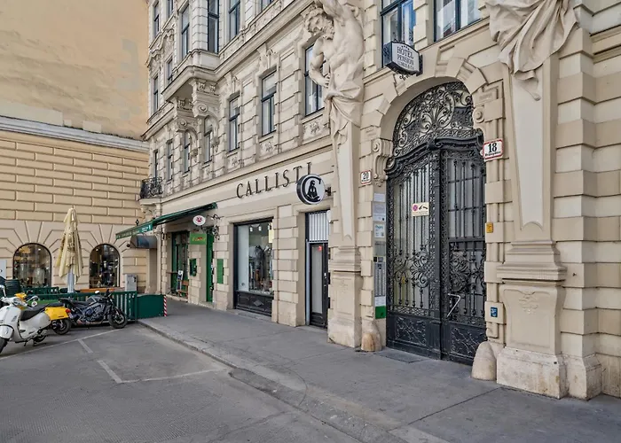 Hotel Pension Lumes - Self Check In