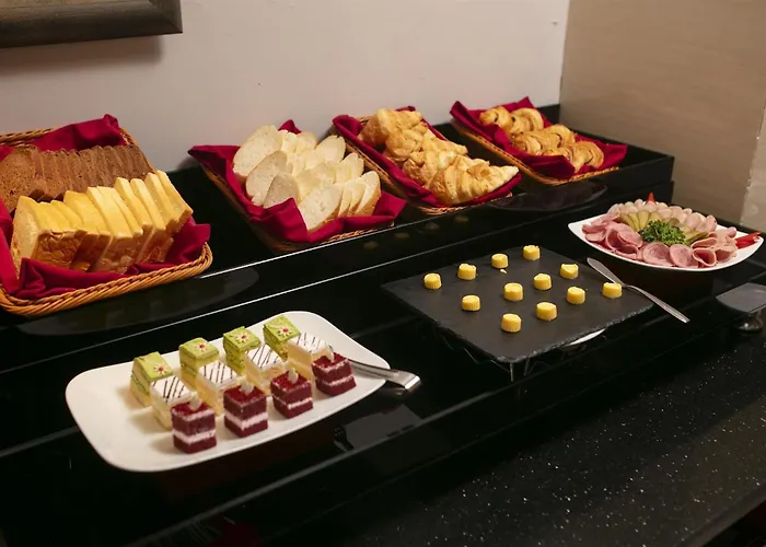 Luxeden Hotel Hanoi