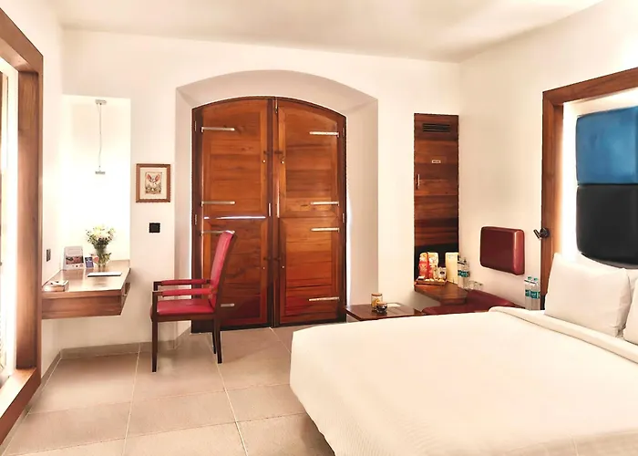Hotel The Promenade Puducherry