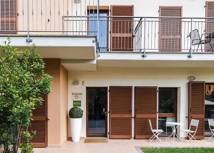 Hotel Rossovino Como