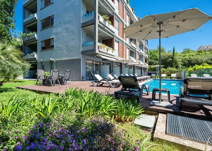 Rooms Oasis Life