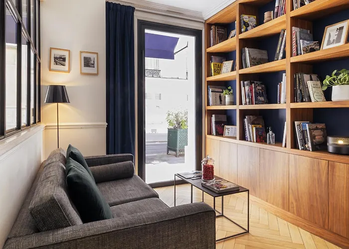 Hotel Rendez-Vous Batignolles Paris