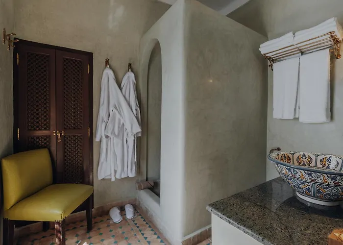 Kenzara Suites & Pool, Your Private Escape