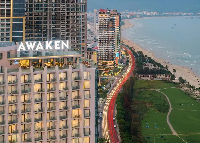 Awaken Da Nang Hotel