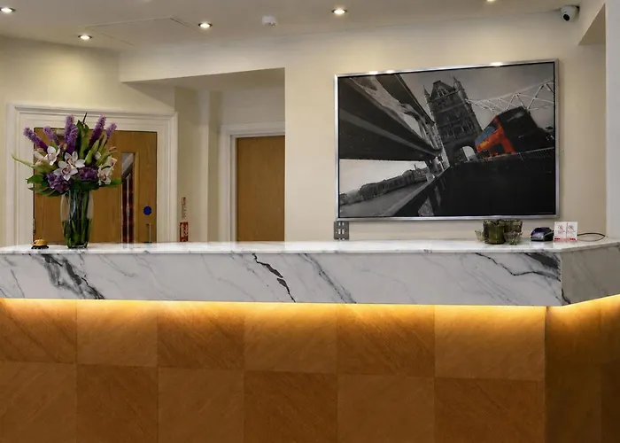 Queensway Hotel, Sure Hotel Collection By Best Western