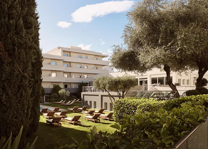 Civitel Attik Rooms & Suites Atenas