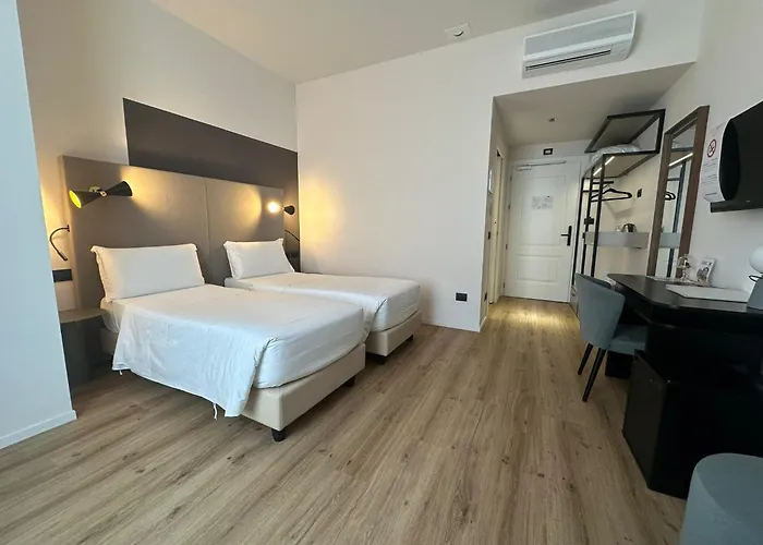 Hotel Porta Pia
