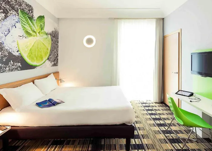 Ibis Styles Napoli Garibaldi