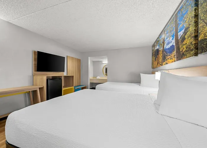 Days Inn By Wyndham Buena Park Anaheim