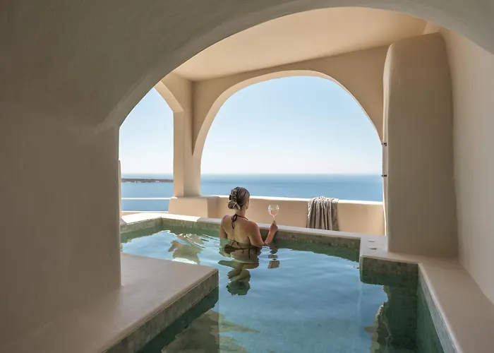 Art Maisons Oia Castle