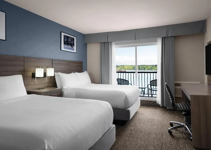 Anchor Inn And Suites