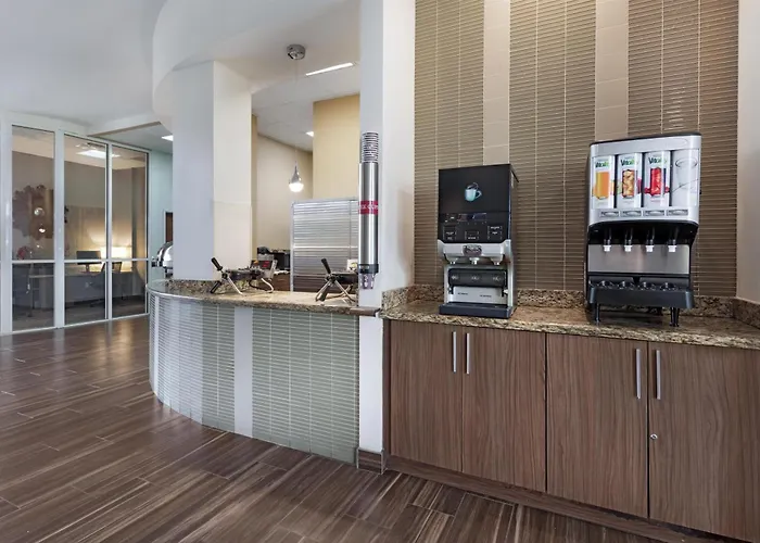 Best Western Plus Miami Executive Airport Hotel And Suites Country Walk