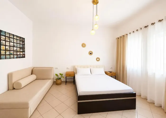 Hercules House Sarandë