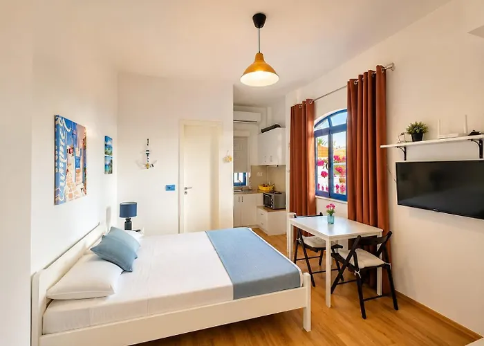 Hercules House Sarandë