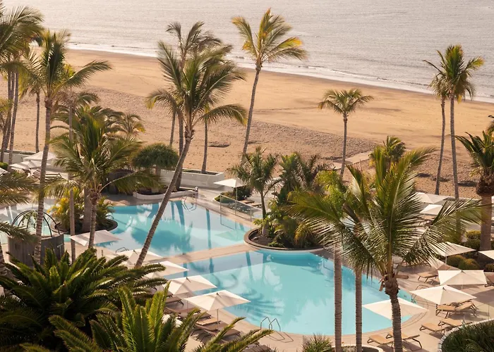 Plus Fariones Suite Hotel