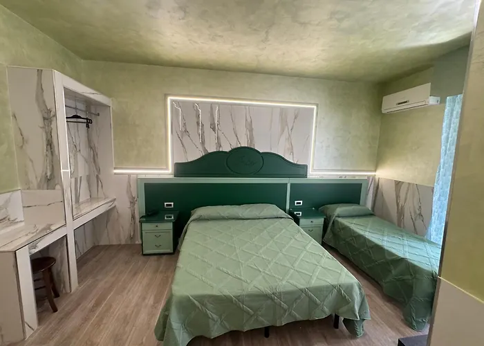 Hotel Iris Neapel