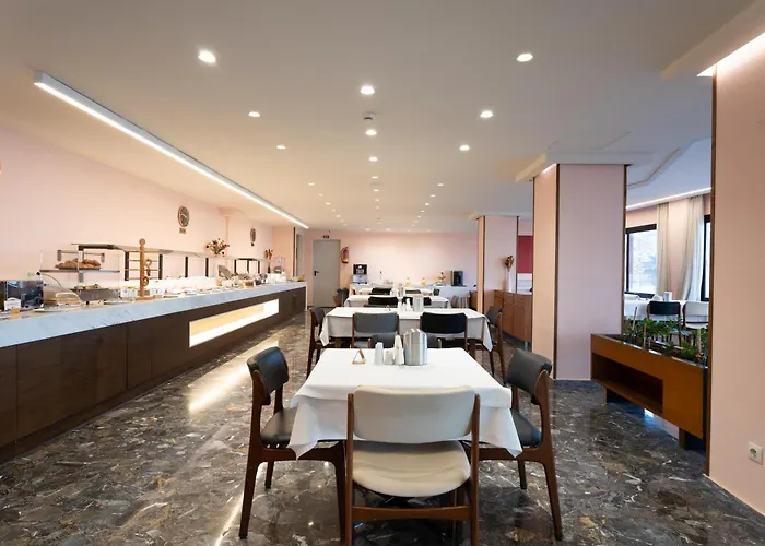Queen Olga Hotel