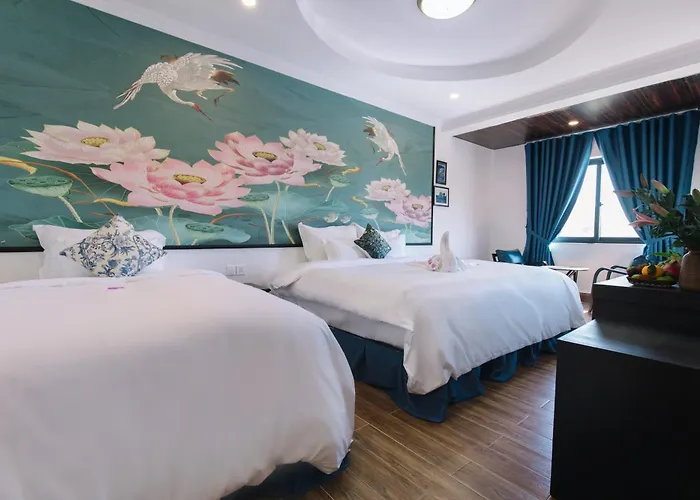 Orchid Hotel