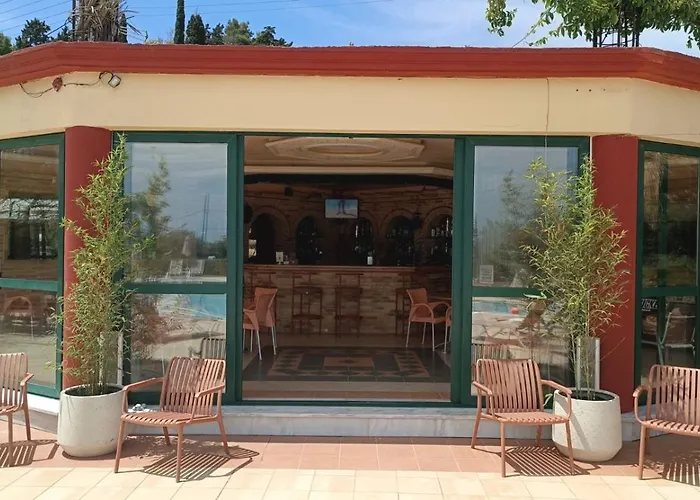 Sunflower Apartments&Studios