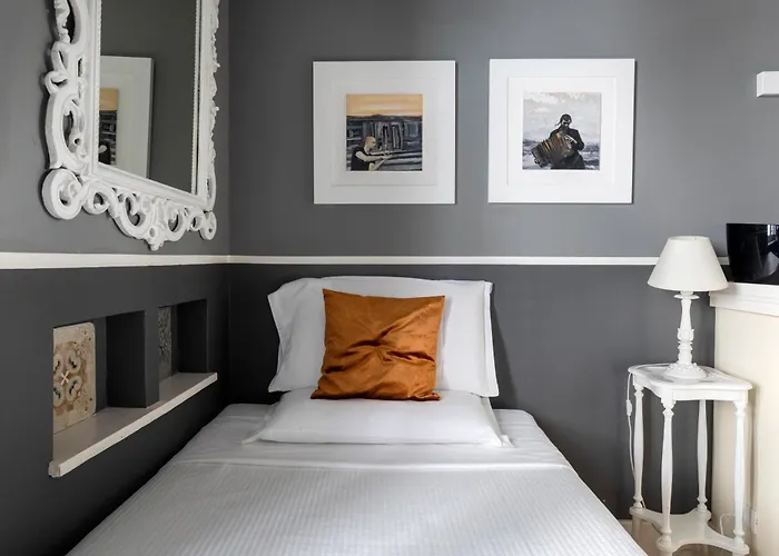 Bed and Breakfast Dimora Bellini - Residenza D'Epoca Palermo