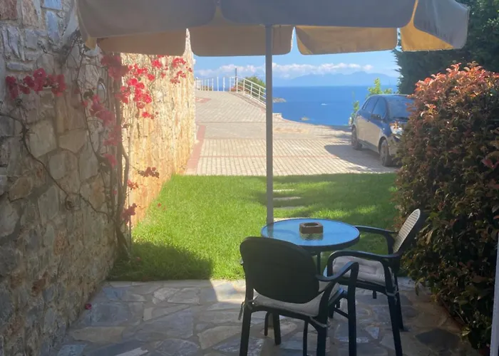 GoldenHill Studios&apartments Skiathos