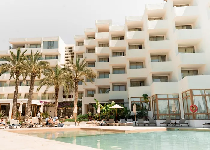 Hotel Tres Torres Santa Eulalia del Río