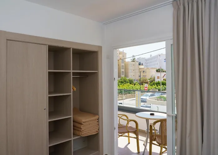 Apartamentos Vistamar II
