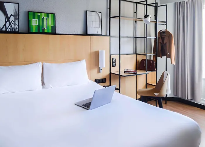 Ibis Paris Tour Eiffel Cambronne 15Eme Hotel