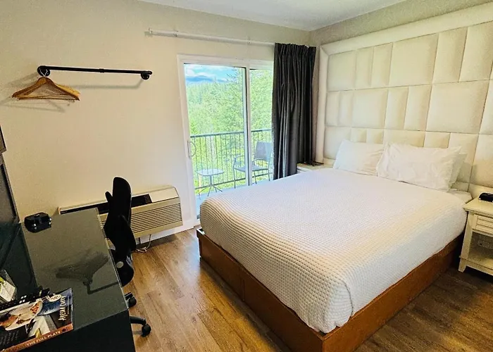 Hotel Civilia Lakeside By Civilia Golf Retreat Clearwater
