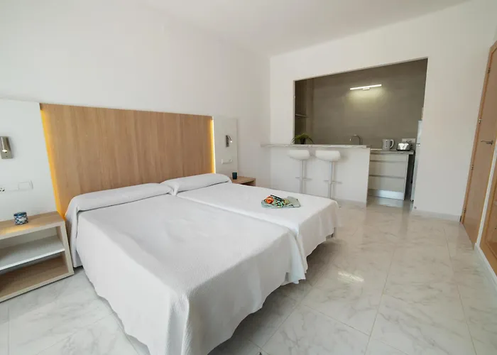 Apartamentos Playa Sol Es Cana