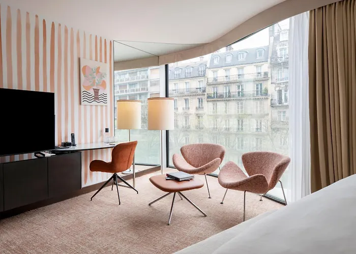 Renaissance Paris Arc De Triomphe Hotel