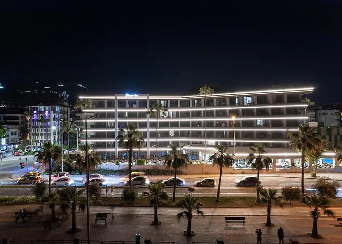 Elysee Hotel