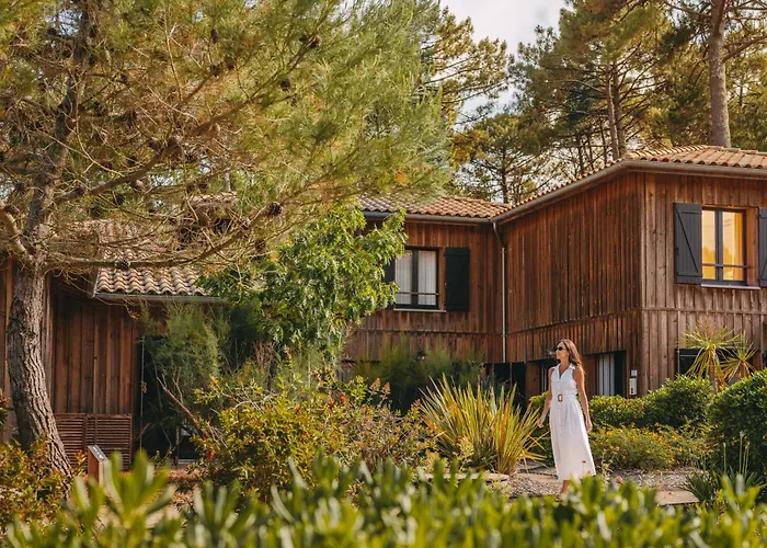 Domaine Du Ferret Restaurant & Spa Lège-Cap-Ferret