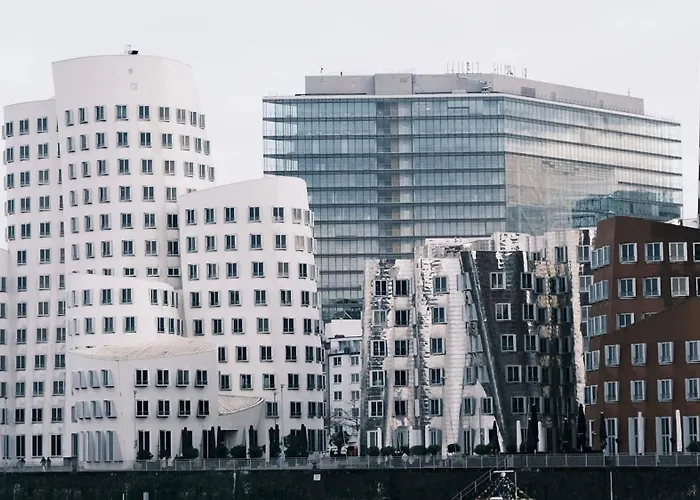 Ruby Leni Hotel Dusseldorf