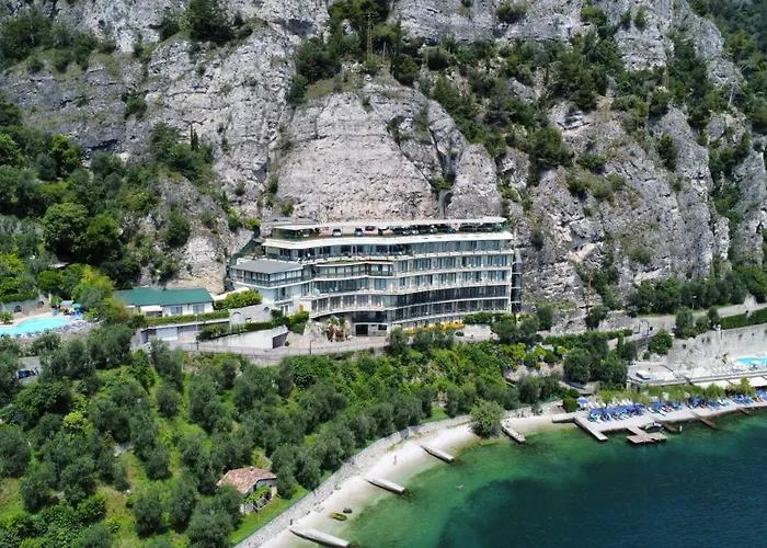 Hotel Astor Limone sul Garda