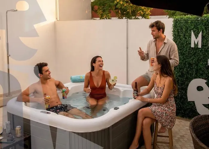 Musical Hostel Albufeira