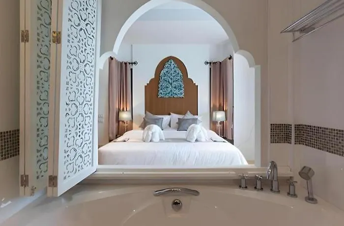 Vulcano Hotel At Nimman Chiang Mai