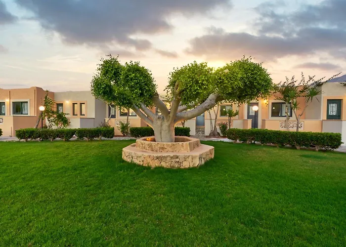 Golden Bay Hotel Apartments Malia