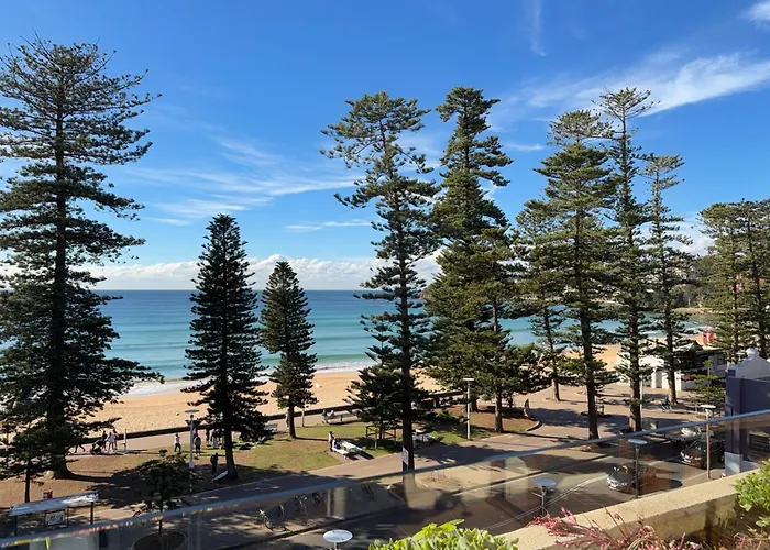 Manly Paradise Motel & Apartments