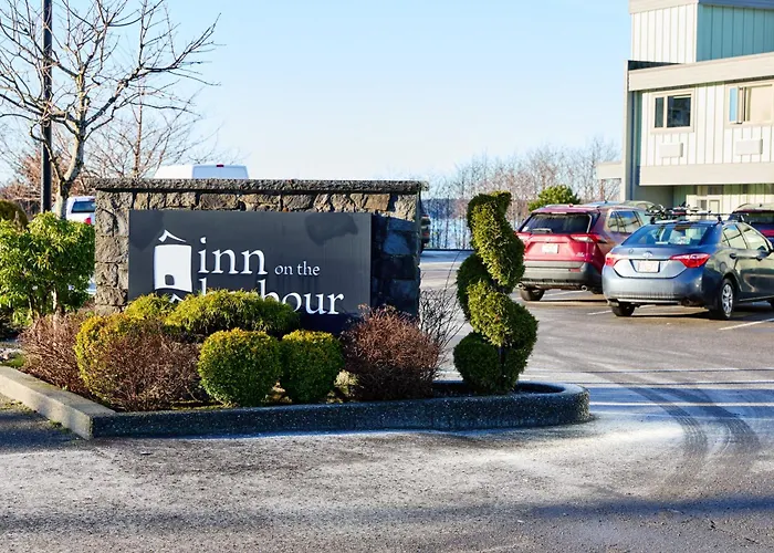 Inn On The Harbour Prince Rupert