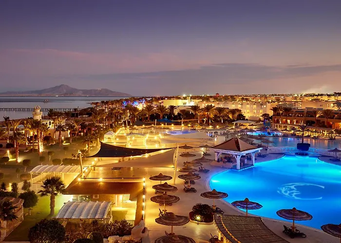 Coral Sea Holiday Resort&Aqua Park