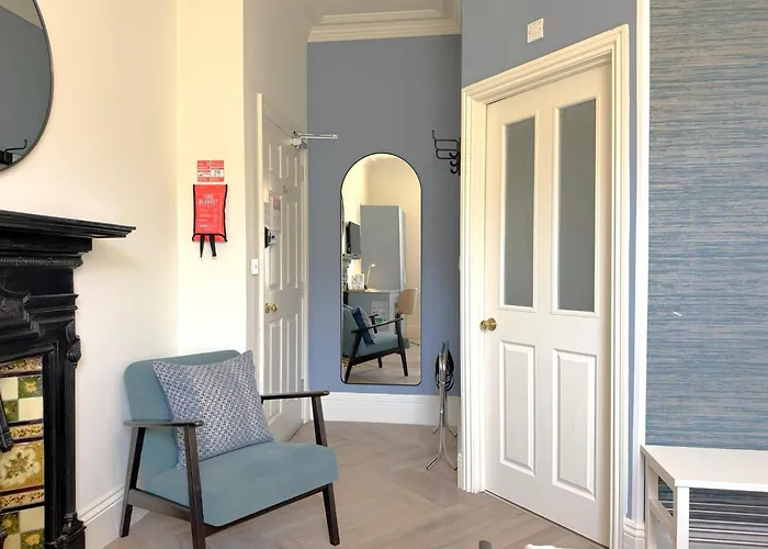 Melbury Rooms & Studios